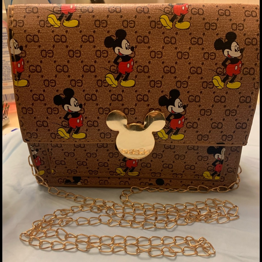 Mickey Purse